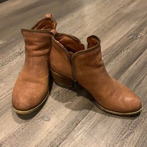 Lucky Brand booties